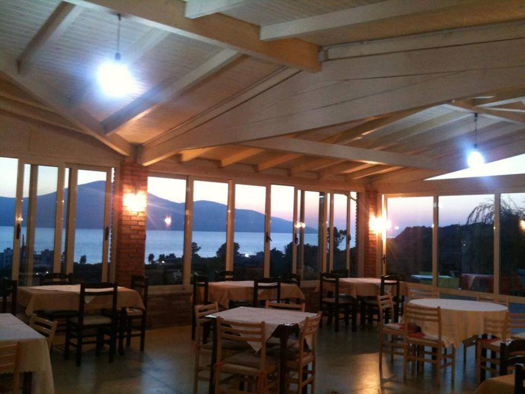 Residence Jazoj Vlorë Екстериор снимка