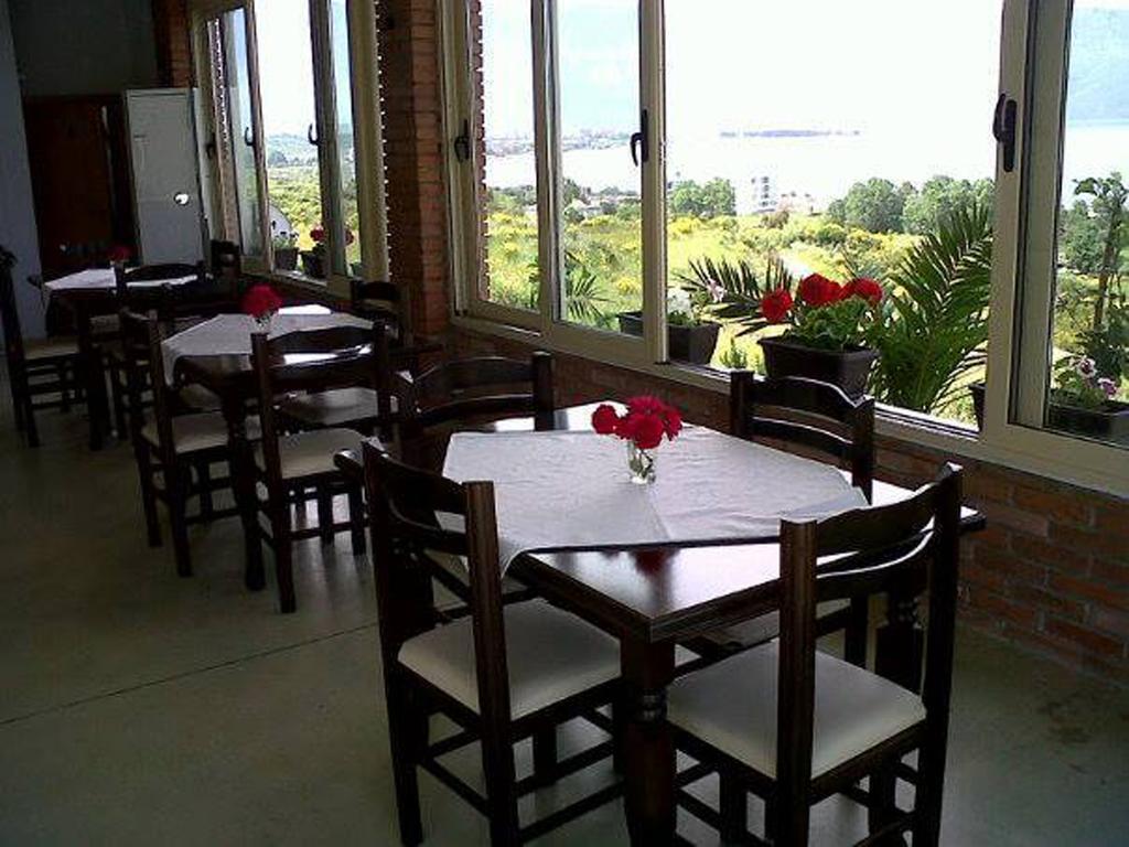 Residence Jazoj Vlorë Екстериор снимка