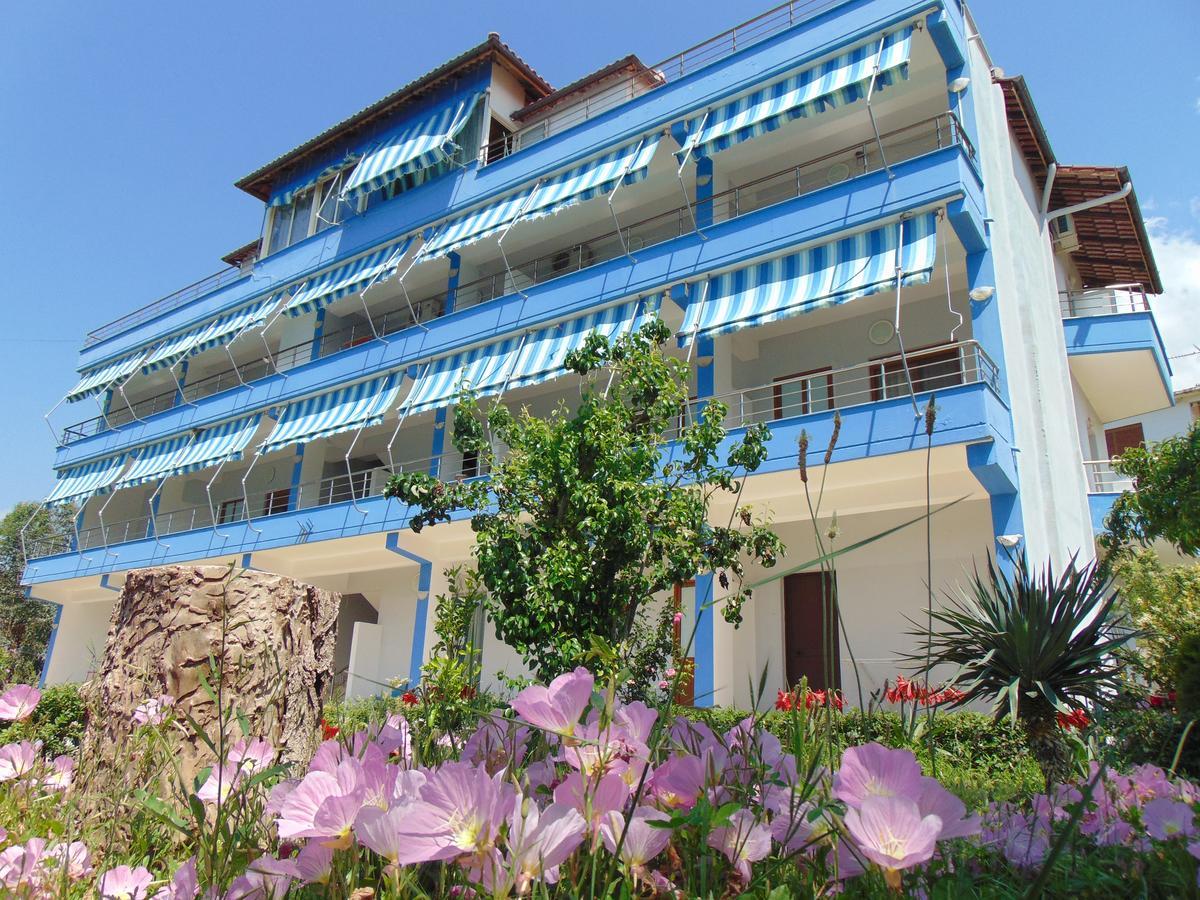 Residence Jazoj Vlorë Екстериор снимка