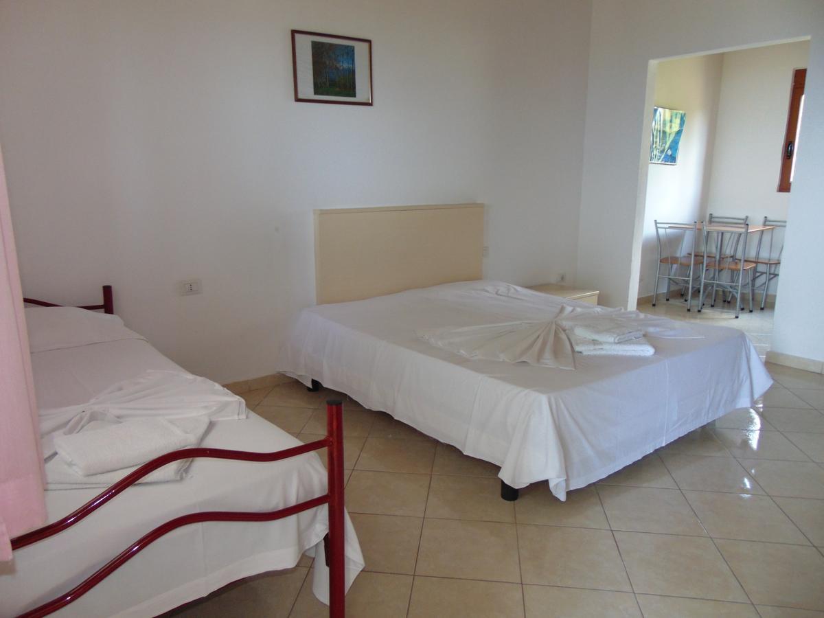 Residence Jazoj Vlorë Екстериор снимка